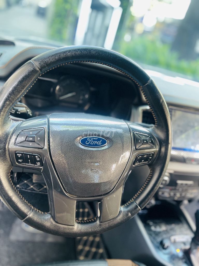 Wildtrak 3.2AT HAI CẦU 4x4 ĐĂNG KÝ 2017 Biển SG. Mua bán Ô tô tại Quận 3 Tp Hồ Chí Minh được đăng bởi DƯƠNG KHANG hình 18