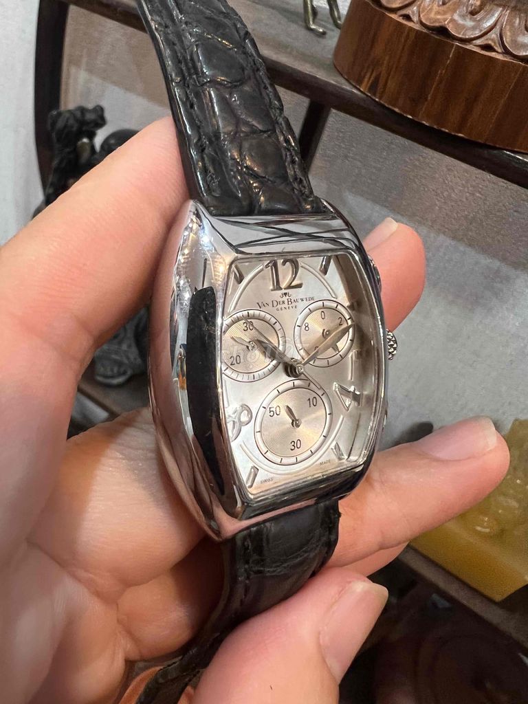 Đồng Hồ Van DerBauWede Bạc Khối. Mua bán Đồng hồ tại Quận Hoàng Mai Hà Nội được đăng bởi Trí Nhân hình 2