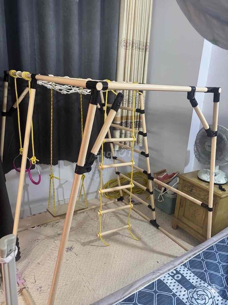 Xà đu DINKTECH Gỗ 1m4 Như mới. Mua bán Mẹ và bé tại Quận Bình Tân Tp Hồ Chí Minh được đăng bởi LeHung hình 1