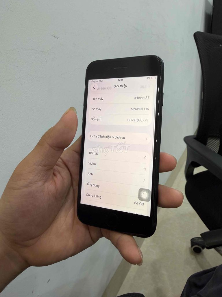 Apple iPhone SE 3 64GB Đen Đã sử dụng. Mua bán Điện thoại tại Quận Đống Đa Hà Nội được đăng bởi Ng Hoang Anh hình 1
