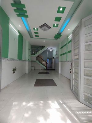 Nhà phố 64 m² · 4 PN · Đường số 42