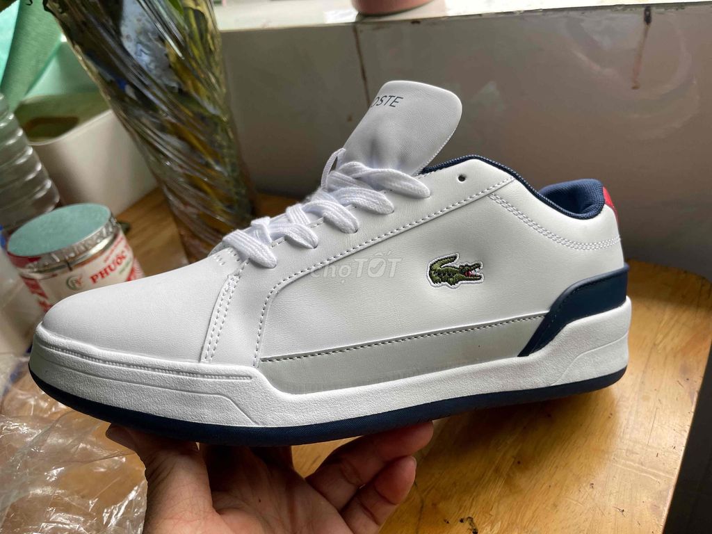 Giày thể thao Lacoste Nam Trắng size 41. Mua bán Giày dép tại Quận Cẩm Lệ Đà Nẵng được đăng bởi Thanh Vũ hình 1