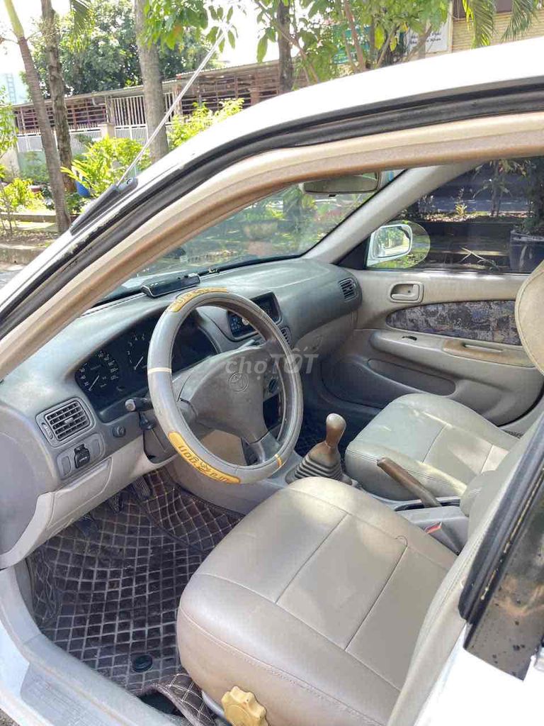 Toyota Corolla 1.6 Trắng 5 chỗ. Mua bán Ô tô tại Thành phố Bến Tre Bến Tre được đăng bởi Phương Bến Tre hình 10