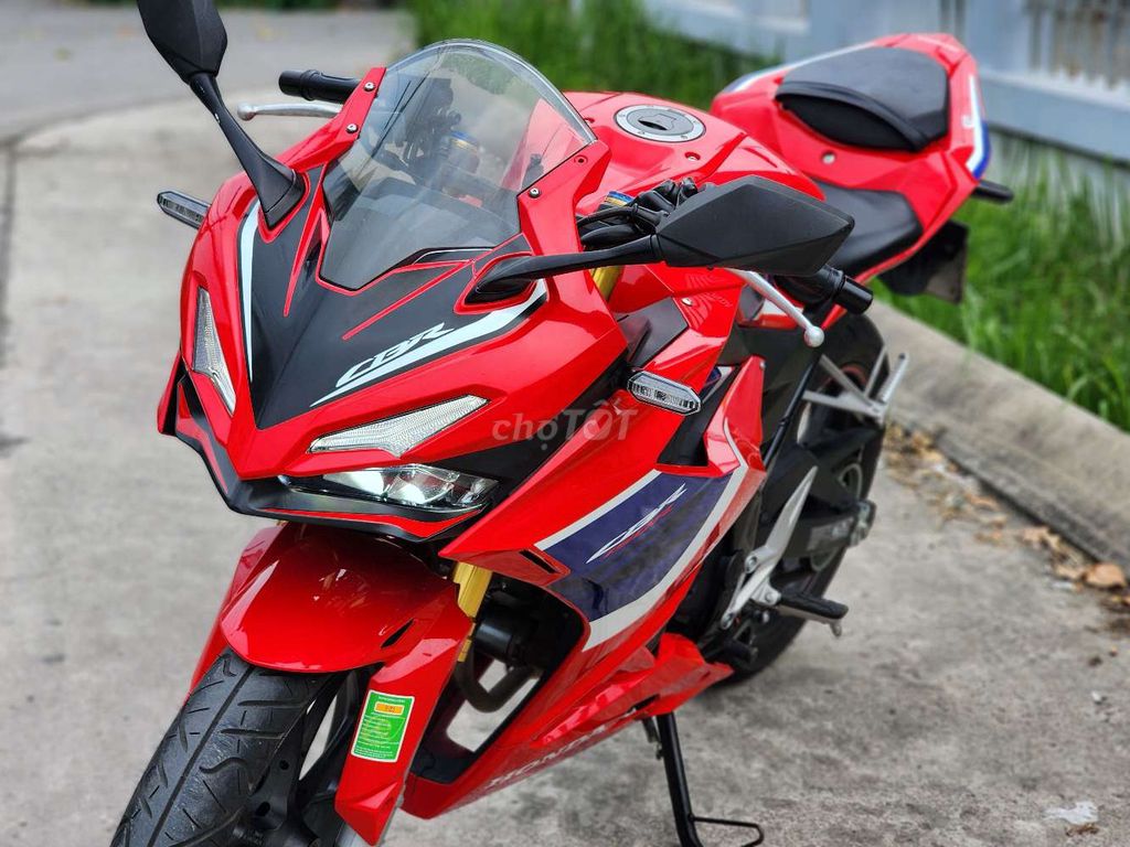 CBR150R 2022 new 99% 170km mới keng. Mua bán Xe máy tại Huyện Nhà Bè Tp Hồ Chí Minh được đăng bởi Yên Trí Motor Nhà Bè hình 5