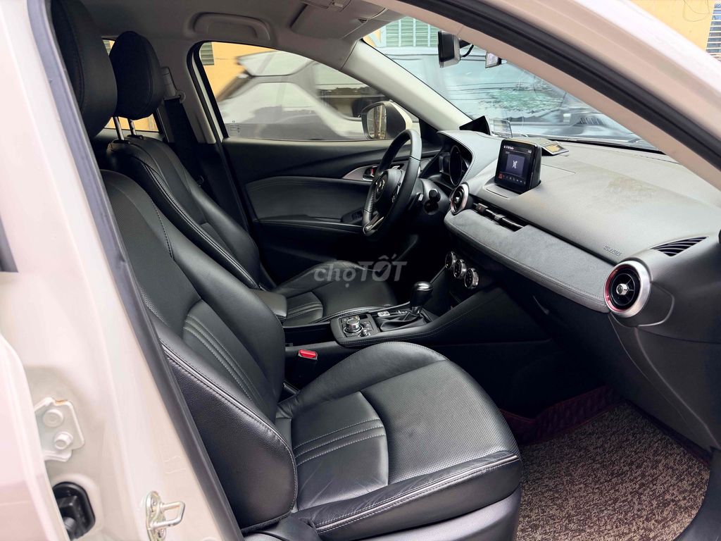 Mazda CX 3 2021 1.5 Luxury - 39999 km. Mua bán Ô tô tại Quận Cẩm Lệ Đà Nẵng được đăng bởi Phước Auto hình 6