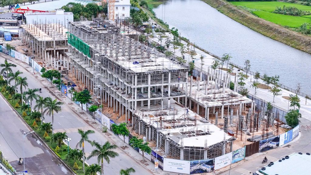 Nhà 5 tầng đường hùng vương -tp quy nhơn giá rẻ nhất khu vực,hàng hiếm Nhà 5 tầng đường hùng vương -tp quy nhơn giá rẻ nhất khu vực,hàng hiếm