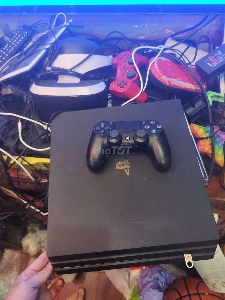 Ps4 pro 1tb đời mới nhất 72x fullbox fullgame