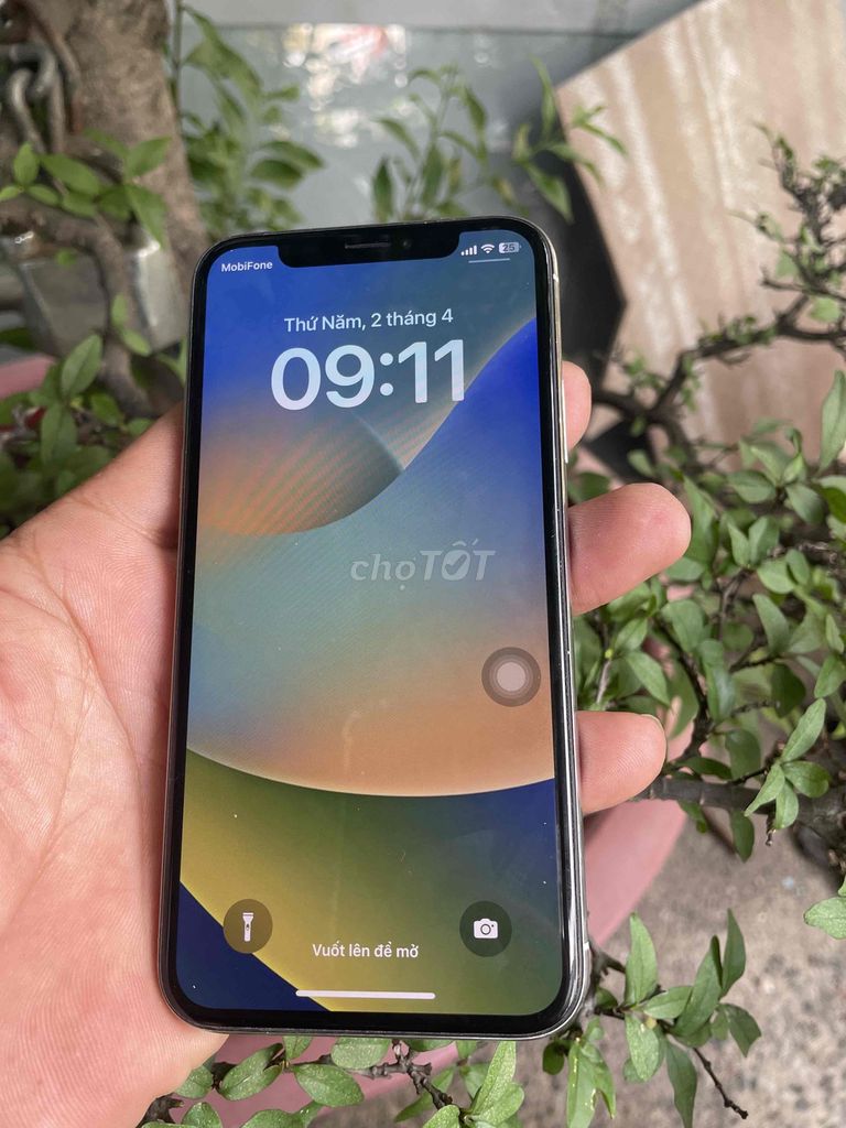Apple iPhone X 64GB Trắng Đã dùng. Mua bán Điện thoại tại Quận 12 Tp Hồ Chí Minh được đăng bởi Huấn nguyễn hình 1