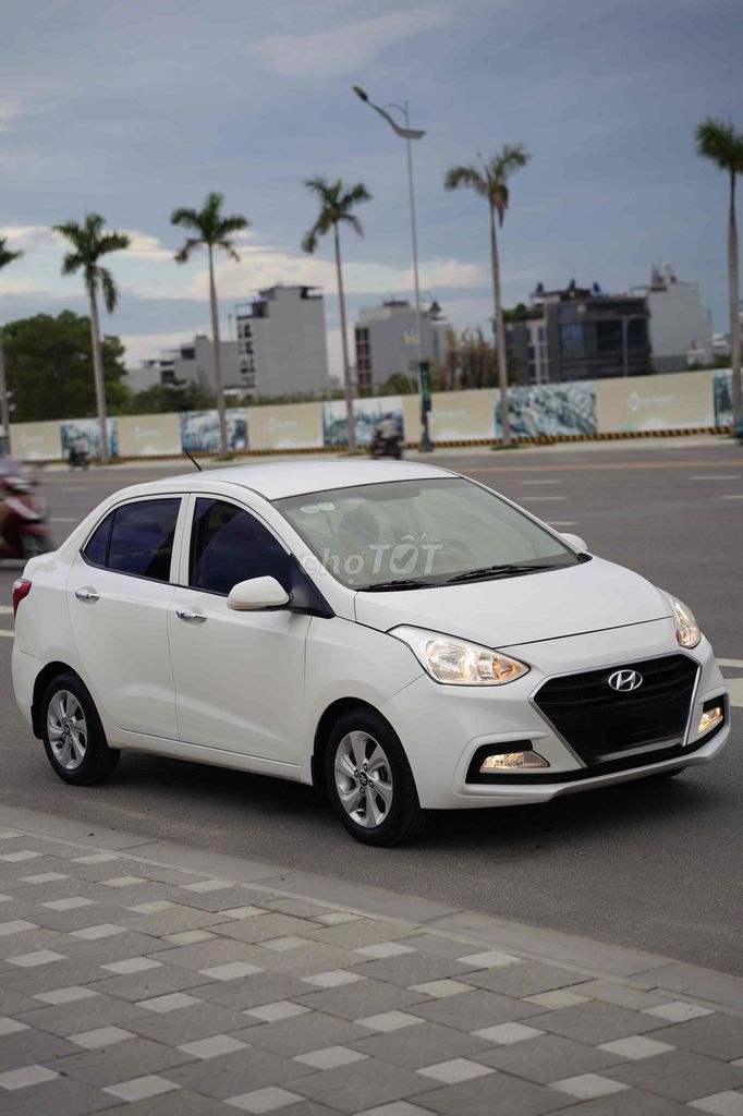 Hyundai I10 Sedan 1.2 AT 2017 Белый Автомат