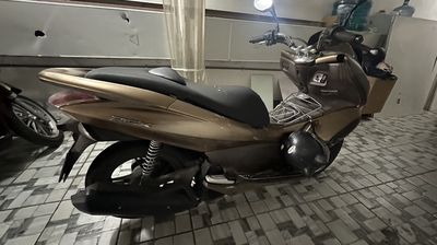 E chính chủ cần bán pcx 2012. Mua bán Xe máy tại Quận 7 Tp Hồ Chí Minh được đăng bởi nguyễn hoàng viêt