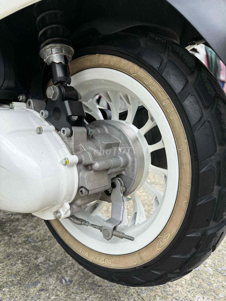 vespa justinbieber 9 chủ nguyên zin. Mua bán Xe máy tại Thành phố Biên Hòa Đồng Nai được đăng bởi chip chop hình 4