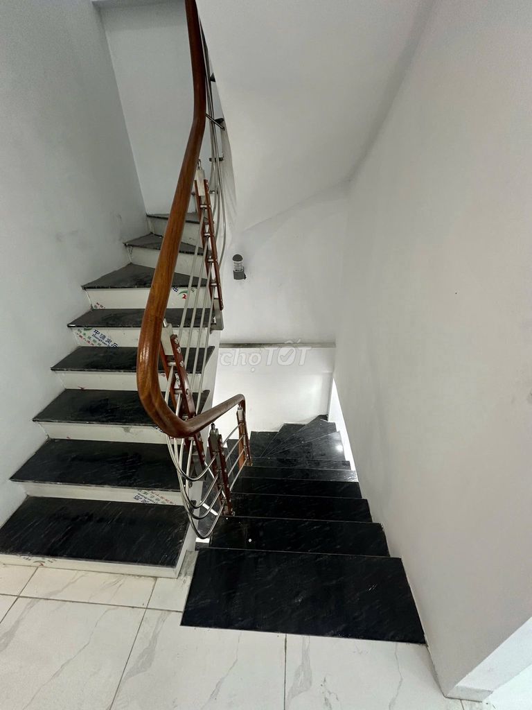 HOT!NHÀ 4Tx32M XE TẢI ĐỖ CỬA,NGAY TẠI P.CHƯƠNG MỸ,vài bước chân ra Chợ. Mua bán nhà ở tại Huyện Chương Mỹ Hà Nội được đăng bởi HOÀNG THIẾT hình 2