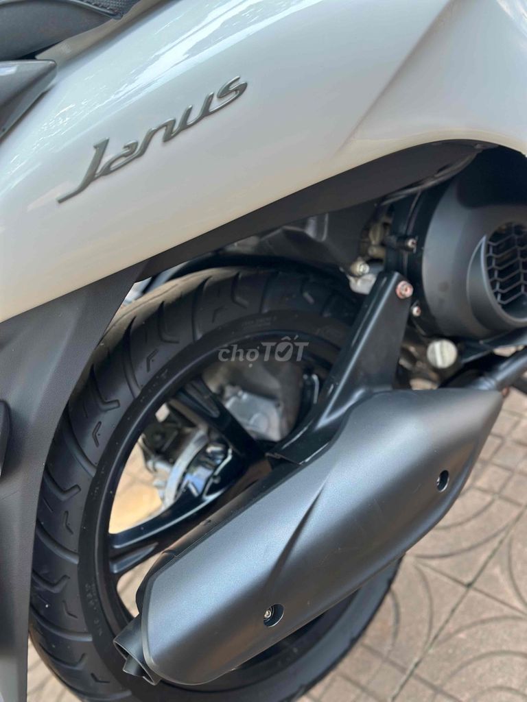 Yamaha Janus 2019 Smartkey Trắng. Mua bán Xe máy tại Thành phố Pleiku Gia Lai được đăng bởi Xe Máy Nguyễn Vũ Gialai hình 13