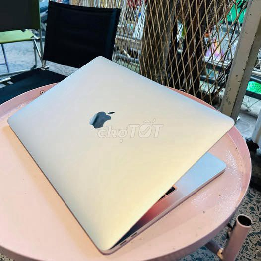 Apple Macbook Pro Core i7 16GB/512GB. Mua bán Laptop tại Quận 1 Tp Hồ Chí Minh được đăng bởi Hội Đồ Điện Tử hình 1
