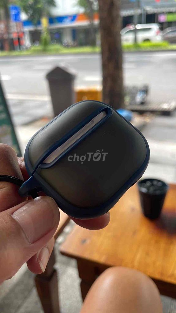 Tai nghe Apple AirPods 4 Trắng Nguyên zin. Mua bán Tivi, Âm thanh tại Quận Tân Bình Tp Hồ Chí Minh được đăng bởi  Bull hình 1