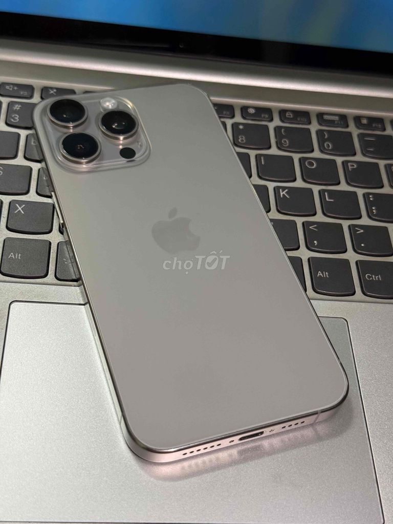 iPhone 15 Pro Max 256GB quốc tế mỹ. Mua bán Điện thoại tại Quận Bình Tân Tp Hồ Chí Minh được đăng bởi PK UY TÍN hình 1