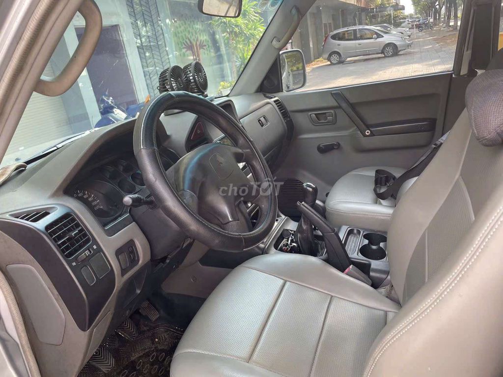 Mitsubishi Pajero Sport 2006 photo 3