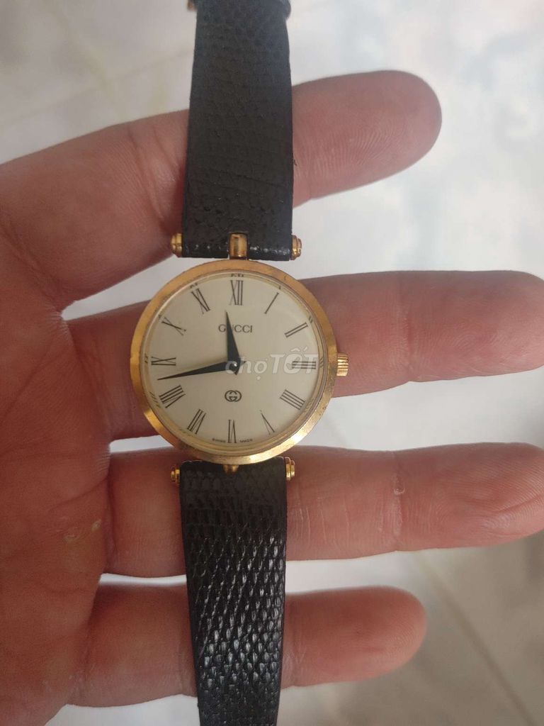 GUCCI pin chuẩn hãng Thụy sĩ size 30mm. Mua bán Đồng hồ tại Quận Bình Thạnh Tp Hồ Chí Minh được đăng bởi Nguyen Bich Lien hình 1