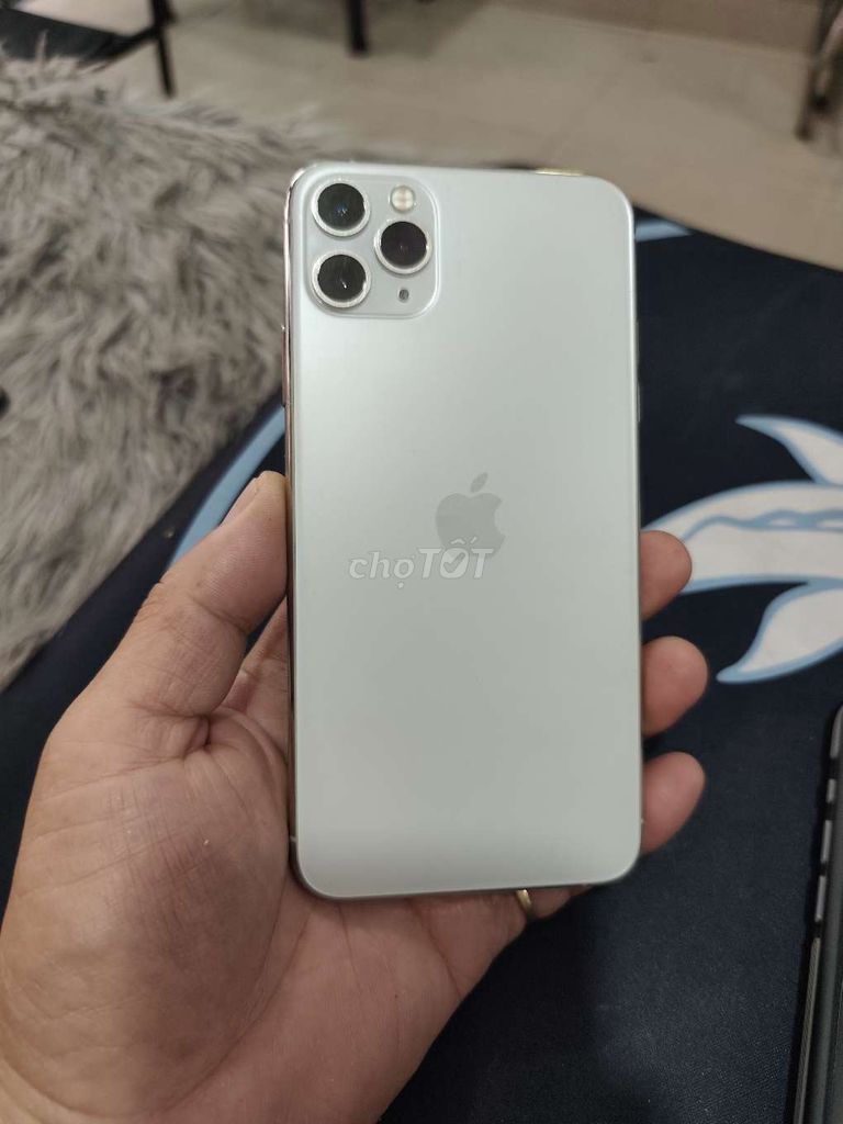 Apple iPhone 11 Pro Max 64GB Trắng. Mua bán Điện thoại tại Quận Bình Thạnh Tp Hồ Chí Minh được đăng bởi Hoàng Giang hình 1