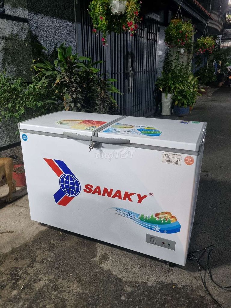 Tủ đông mát Sanaky 260L siêu mới 90%