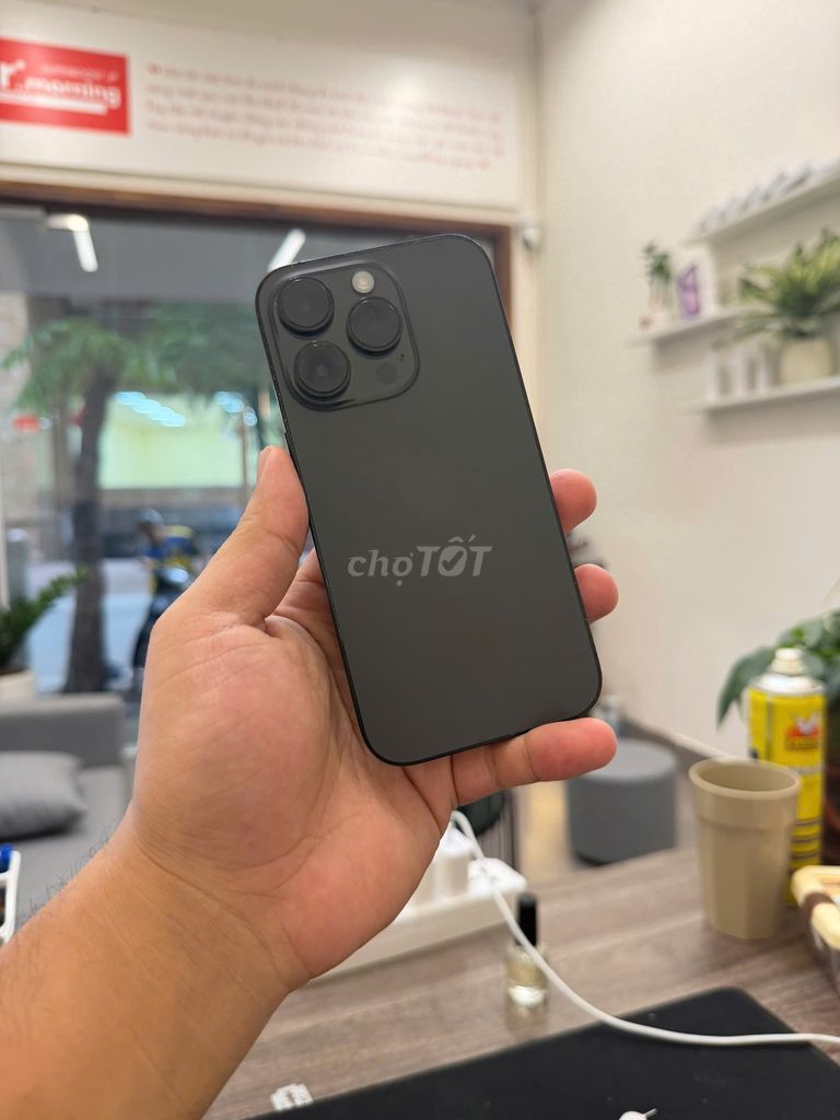 iPhone 14 Pro zin 128GB có khay sim giá rẻ. Mua bán Điện thoại tại Quận Thanh Xuân Hà Nội được đăng bởi H iStore hình 1