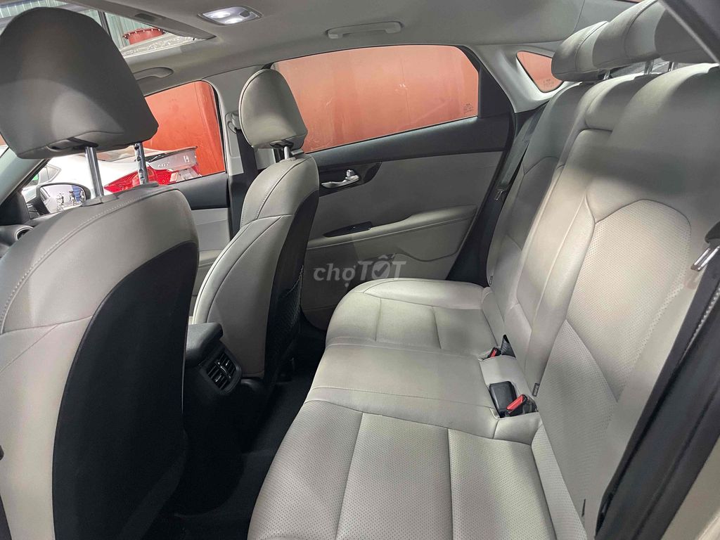 Kia Cerato 2019 1.6AT  BẢN LUX  - 21000 km. Mua bán Ô tô tại Huyện Hóc Môn Tp Hồ Chí Minh được đăng bởi Nguyễn Trọng Tín hình 11