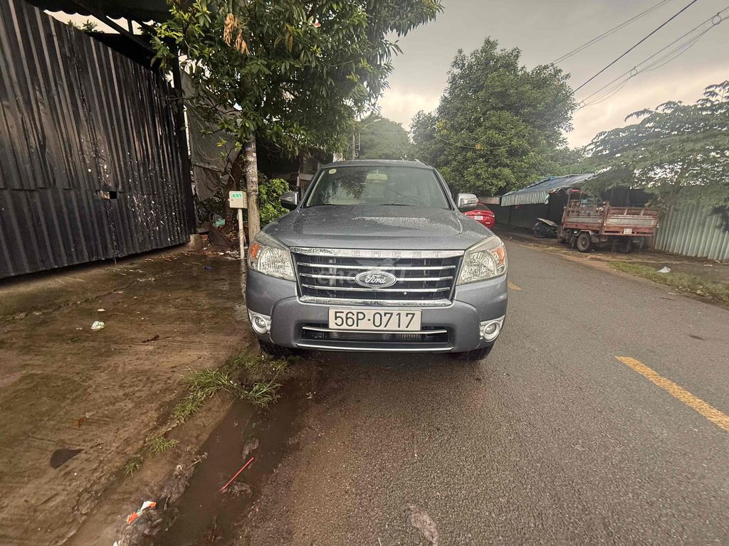 Ford Everest 2009 Tự động Dầu Xám