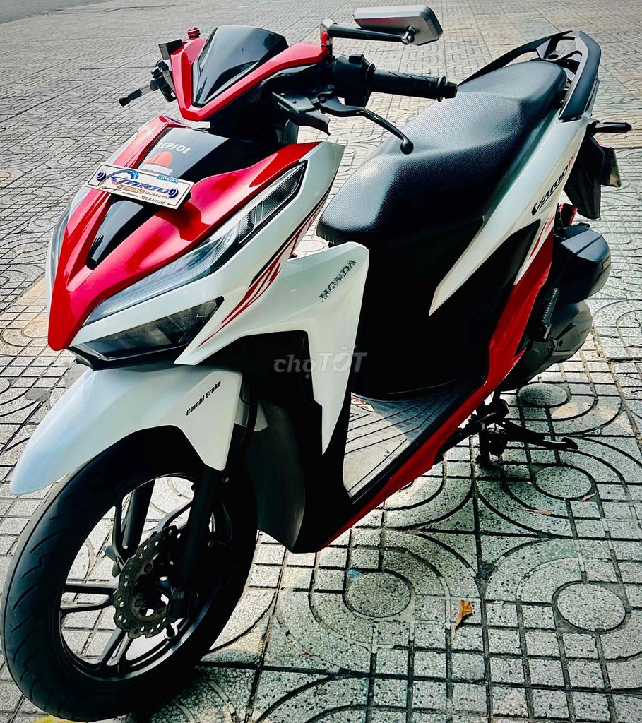 Honda Vario 150 2020 красно-белый