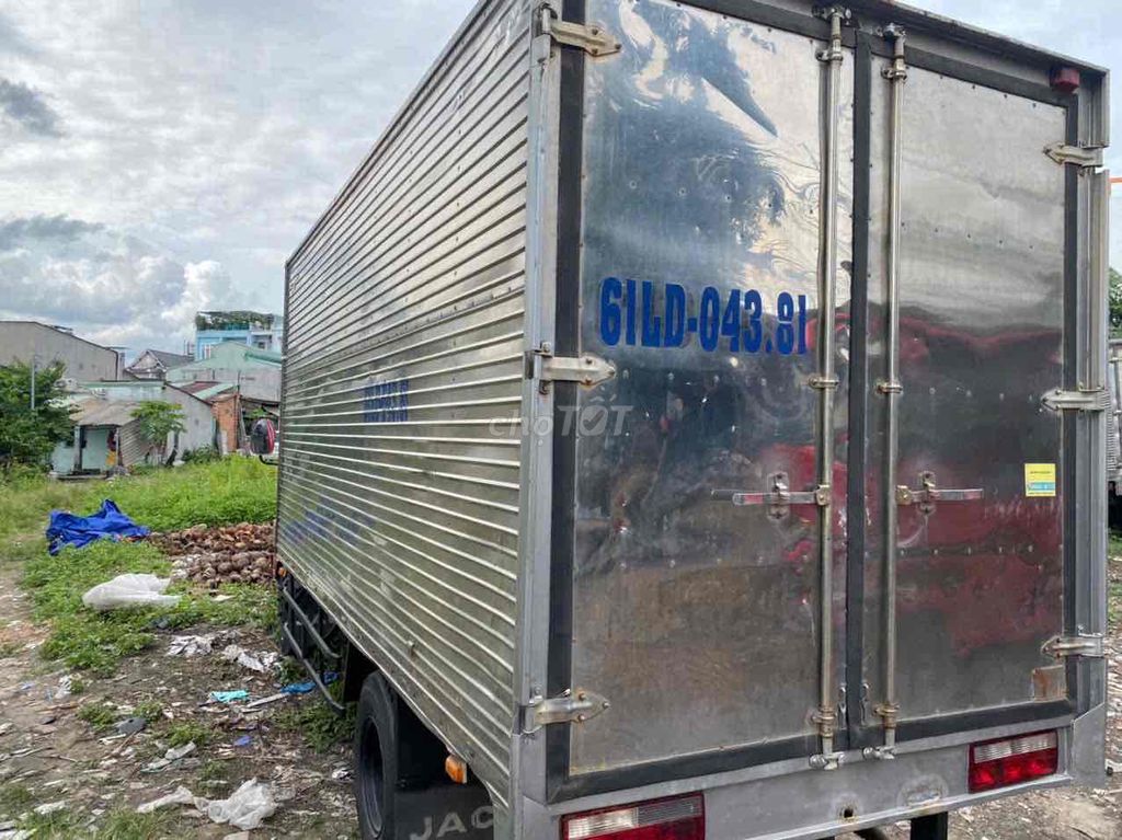 JAC 2009 thùng kín 2 tan8 dài 4 m4. Mua bán Xe tải, xe ben tại Thành phố Thủ Đức Tp Hồ Chí Minh được đăng bởi Trang hình 4