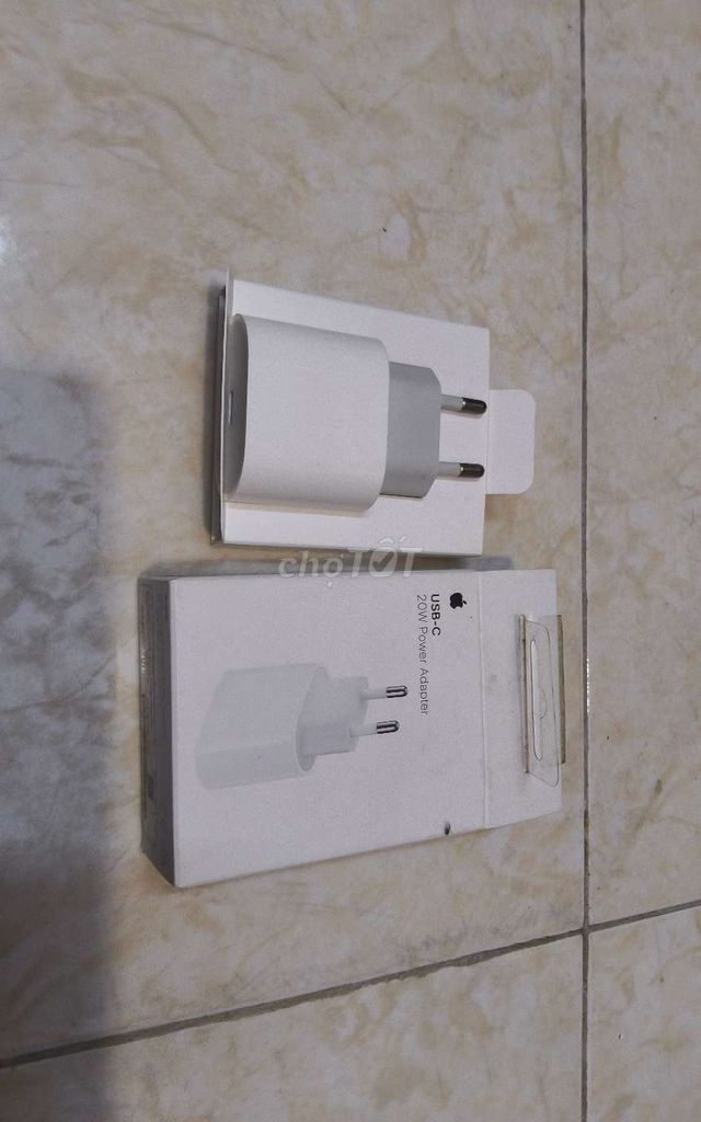 Củ sạc nhanh Apple 20W USB-C. Mua bán Phụ kiện (Màn hình, Chuột...) tại Quận 10 Tp Hồ Chí Minh được đăng bởi Lê hình 1