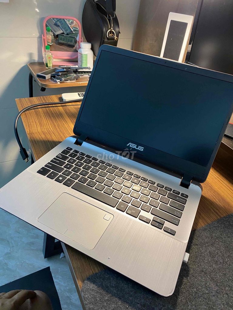 Asus 407 I3 gen 7 Bạc. Mua bán Laptop tại Quận Hà Đông Hà Nội được đăng bởi Ccl ne hình 1