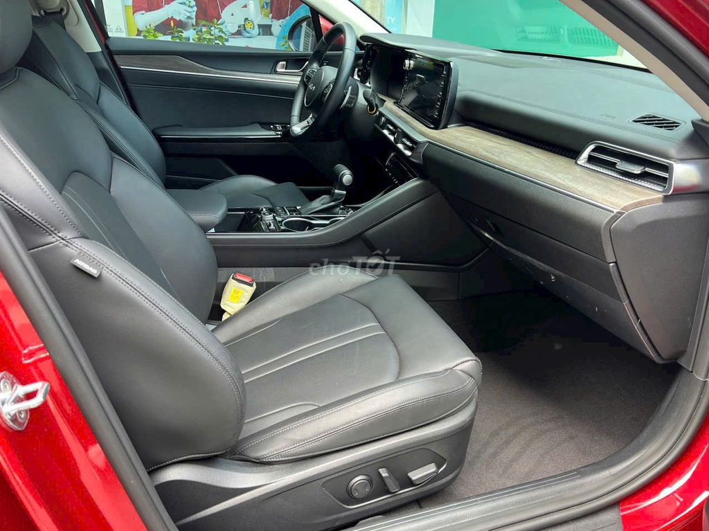 Kia K5 Luxury 2022 một chủ odo 6v. Mua bán Ô tô tại Quận Long Biên Hà Nội được đăng bởi PHÚC LÂM  AUTO hình 9