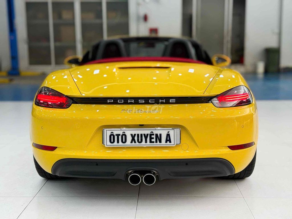 Porsche 718Boxster sx 2024 odo 1.100 km. Mua bán Ô tô tại Quận Tân Bình Tp Hồ Chí Minh được đăng bởi Nguyễn Văn Lâm hình 2