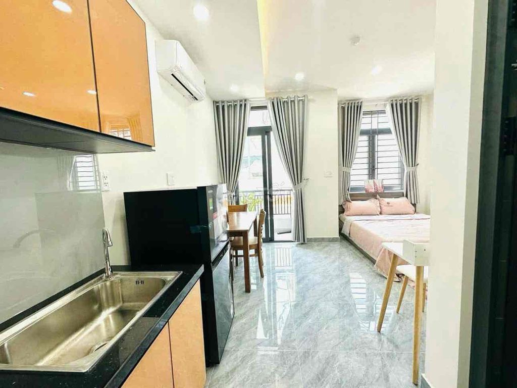 Phòng 35m2, Studio Ban Công Lớn, Cửa Sổ, Nguyễn Xí, Bình Thạnh