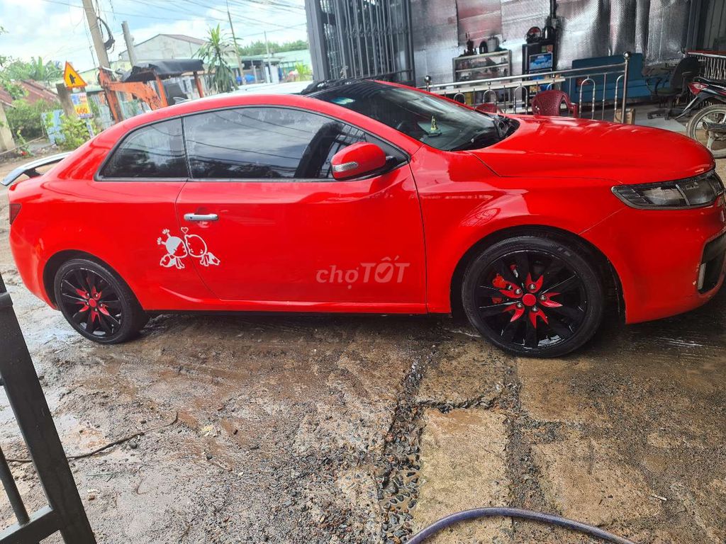 Kia Cerato 2.0 Đỏ 2 cửa. Mua bán Ô tô tại Huyện Bắc Tân Uyên Bình Dương được đăng bởi Danh  hình 3