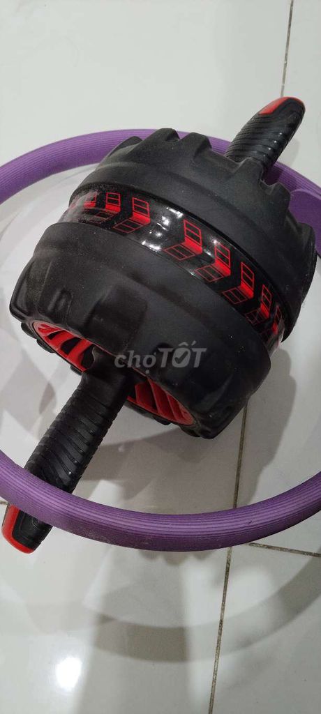 Con lăn tập bụng Nhựa Cao su Đen Đỏ