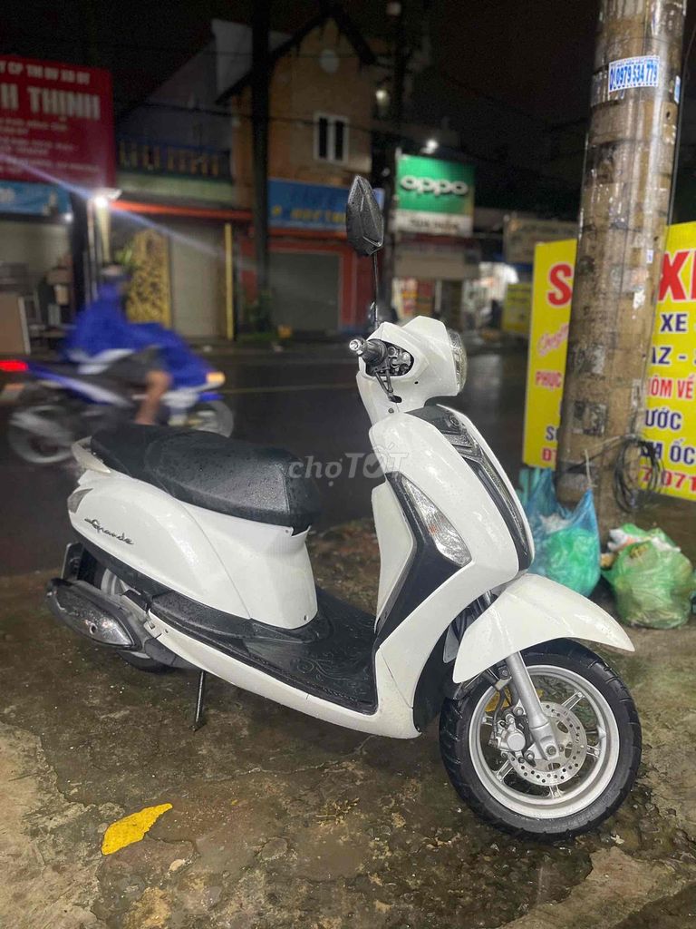 Cần bán xe grande,xe đẹp mới máy êm. Mua bán Xe máy tại Quận 12 Tp Hồ Chí Minh được đăng bởi Nguyễn Huyền hình 2