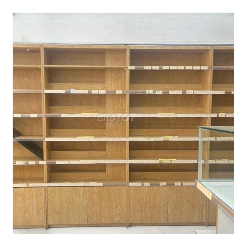 Kệ Hồ Sơ Gỗ MDF Vàng Gỗ Đẹp 90%. Mua bán Đồ dùng văn phòng tại Quận Tân Phú Tp Hồ Chí Minh được đăng bởi Hiếu Nội Thất Thanh Lý Online  hình 1