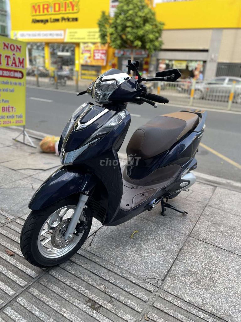 Honda lead 4V 2023 mới 99% bstp chính chủ