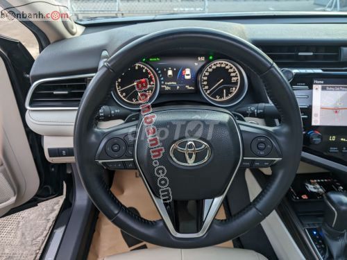 Toyota Camry 2.5Q 2021. Mua bán Ô tô tại Quận Đống Đa Hà Nội được đăng bởi Đông hình 5