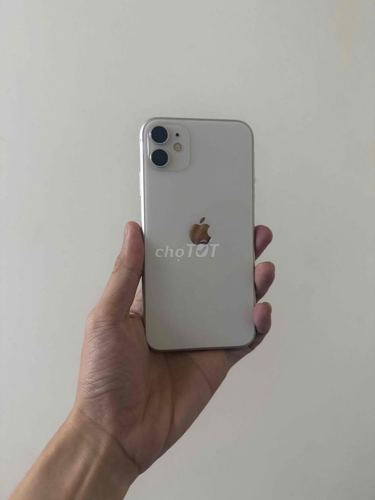 Apple iPhone 11 64GB Bạc Mỹ. Mua bán Điện thoại tại Quận Liên Chiểu Đà Nẵng được đăng bởi Long 4 hình 1