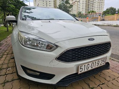 Ford Focus 2017 Trend hatchback 91200 km Trắng