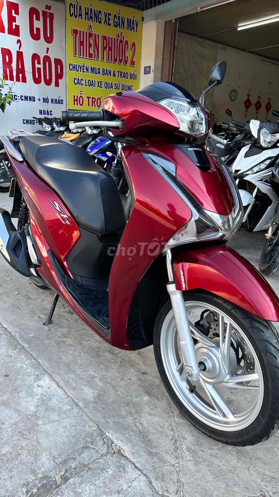 Honda SH 150 ABS 2018 đỏ đô ( hỗ trợ góp )