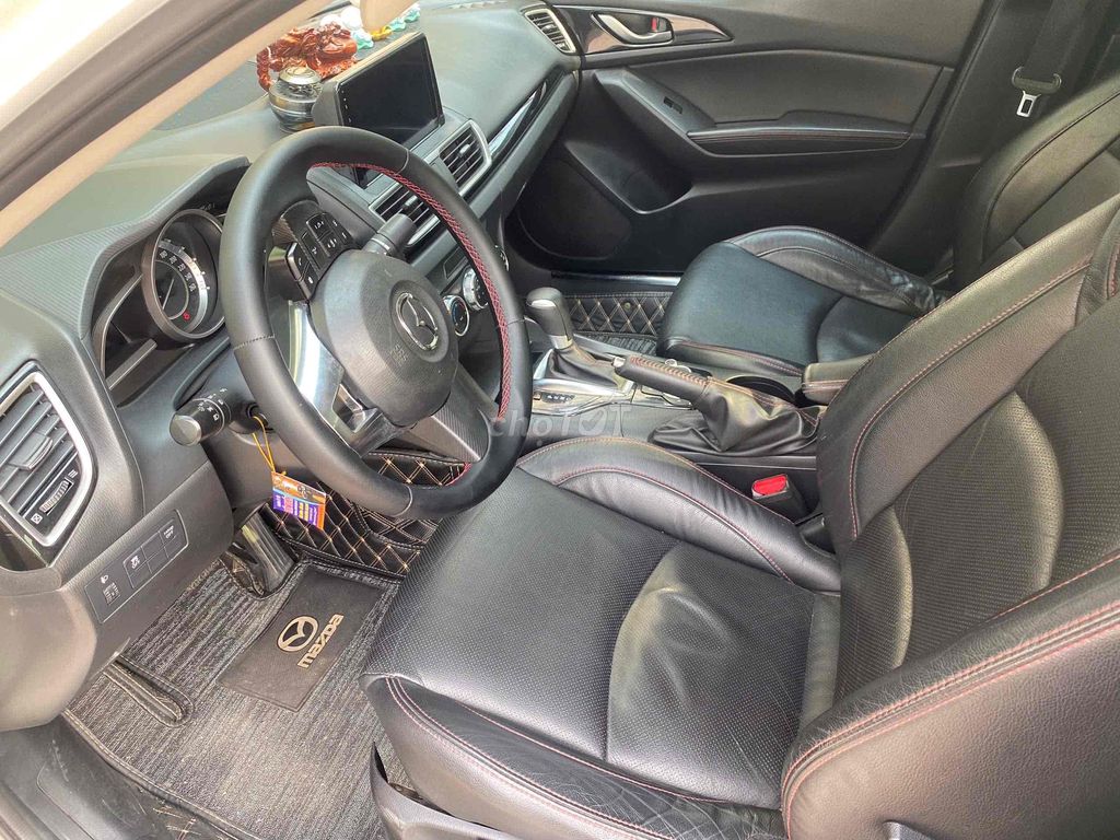 Mazda 3 2017 1.5 AT Sedan - 88000 km. Mua bán Ô tô tại Thành phố Nam Định Nam Định được đăng bởi duc tran hình 2