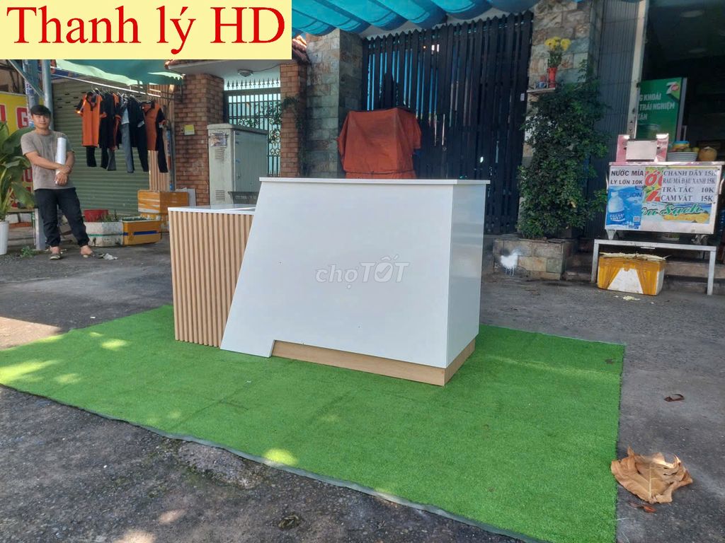 Quầy lễ tân-Quầy thu ngân-Quầy Thanh lý-Quầy 1m6=3. Mua bán Đồ dùng văn phòng tại Quận 4 Tp Hồ Chí Minh được đăng bởi Nội Thất HD O9O253l225 hình 1