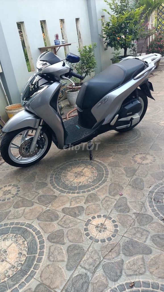Honda SH 150 2019 màu Bạc. Mua bán Xe máy tại Huyện Xuyên Mộc Bà Rịa - Vũng Tàu được đăng bởi Tâm Đình hình 2