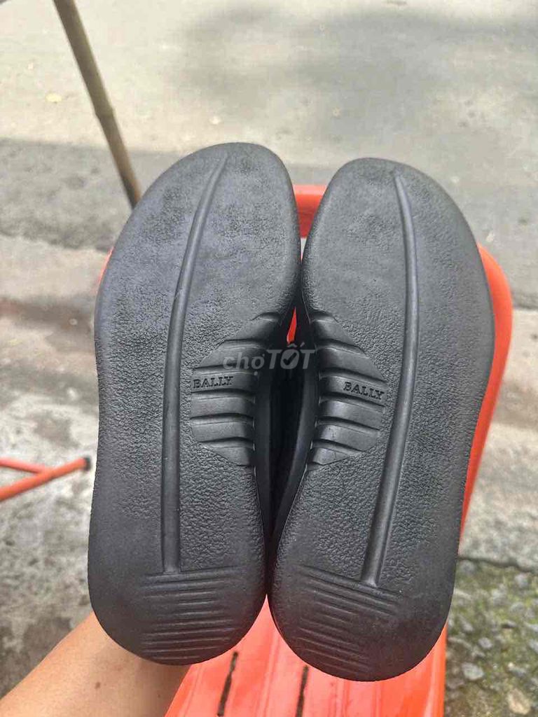 hiệu Bally chính hãng, size 41. Mua bán Giày dép tại Quận 7 Tp Hồ Chí Minh được đăng bởi Nguyên hình 3