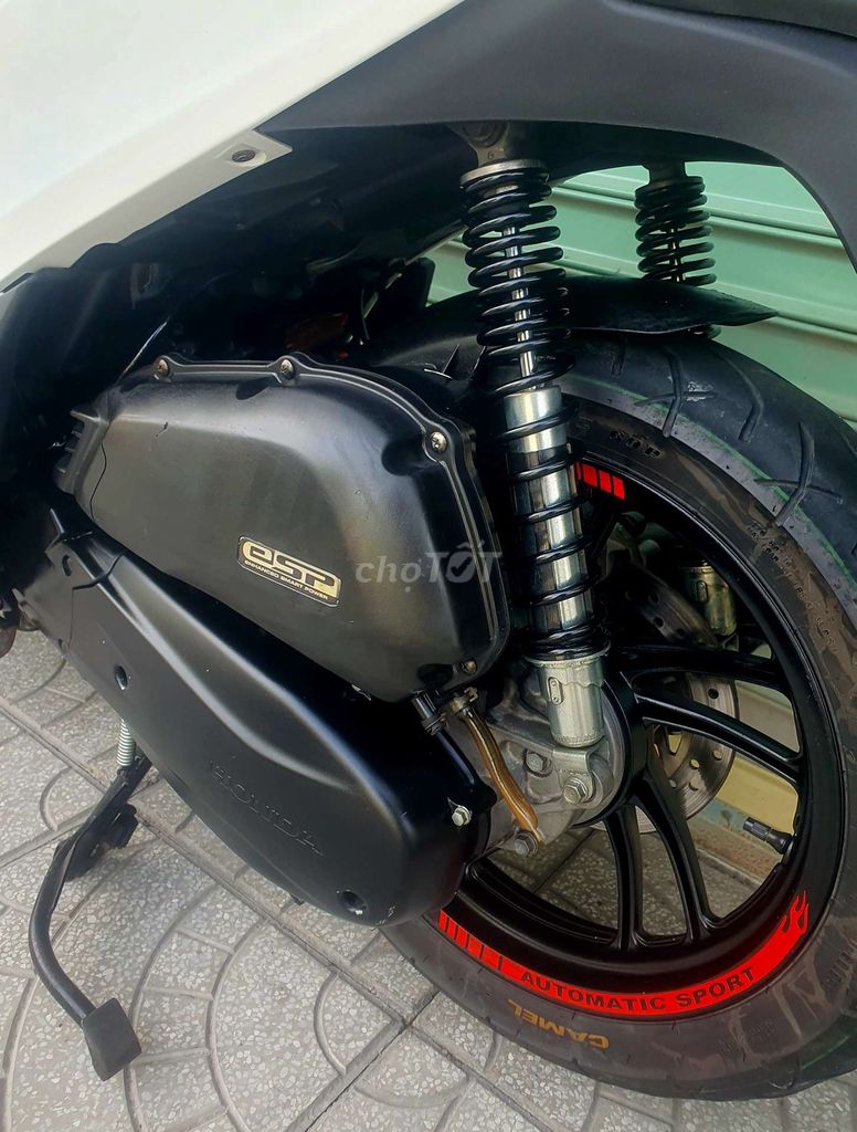 [KG]khách cầm đức thanh lý thu hôi vốn. Mua bán Xe máy tại Thành phố Trà Vinh Trà Vinh được đăng bởi Dv Cầm Đồ Mua Bán Xe DT268 Cần Thơ hình 5