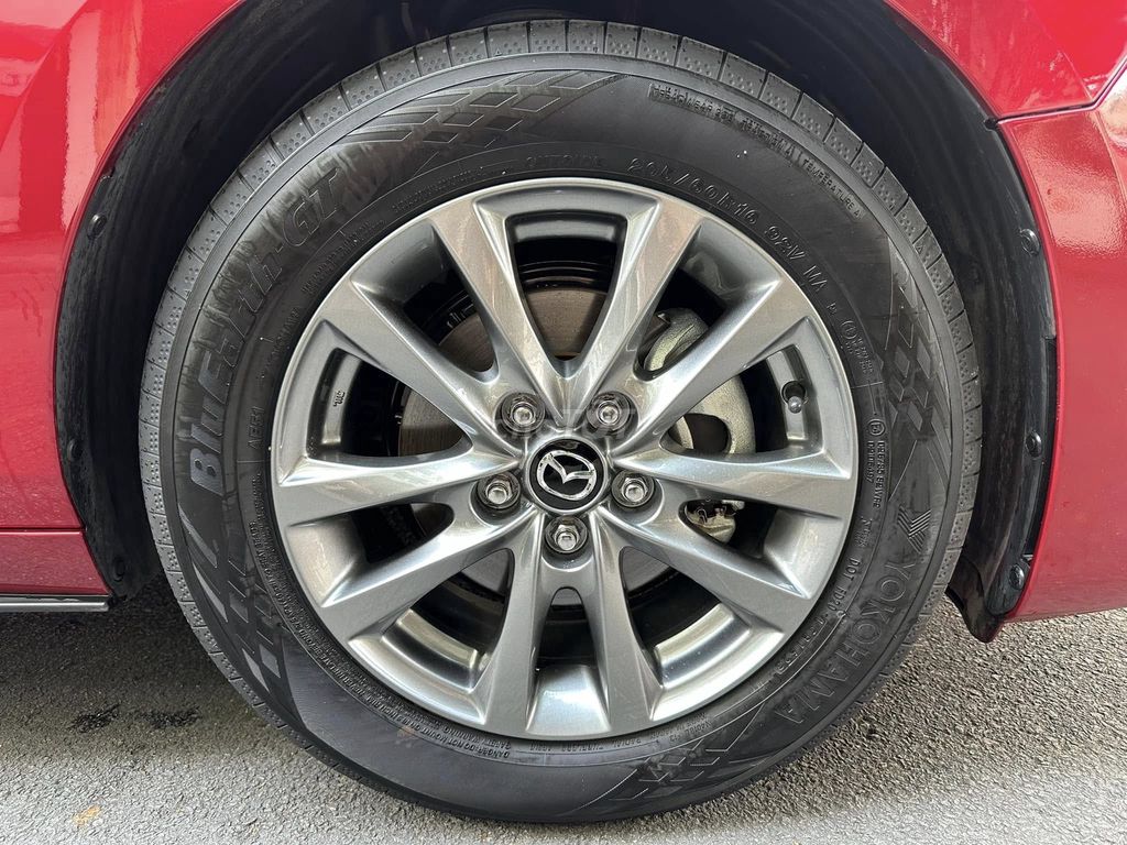 Mazda 3 2025 at luxury màu đỏ, odo 18.000 km. Mua bán Ô tô tại Quận Gò Vấp Tp Hồ Chí Minh được đăng bởi Xuân Trường hình 10