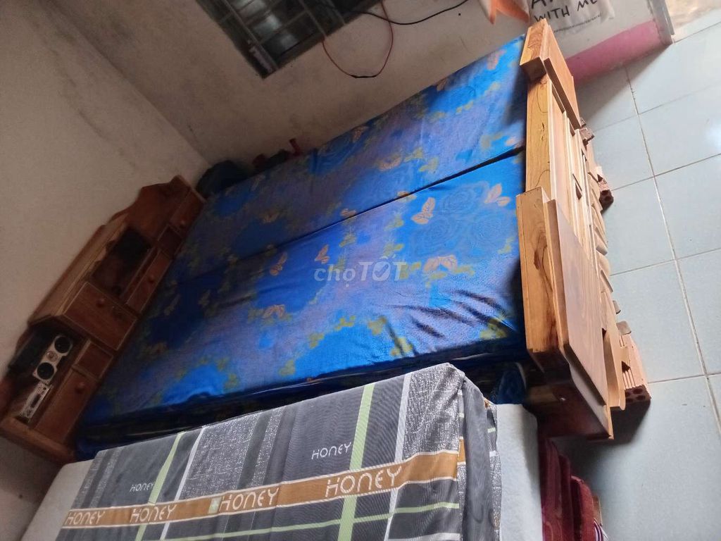 Giường và nệm gỗ Honey. Mua bán Giường, chăn ga gối nệm tại Thành phố Buôn Ma Thuột Đắk Lắk được đăng bởi Văn Ân hình 1